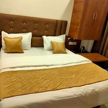 Hotel Sai Krupa Ahmedabad Eksteriør billede